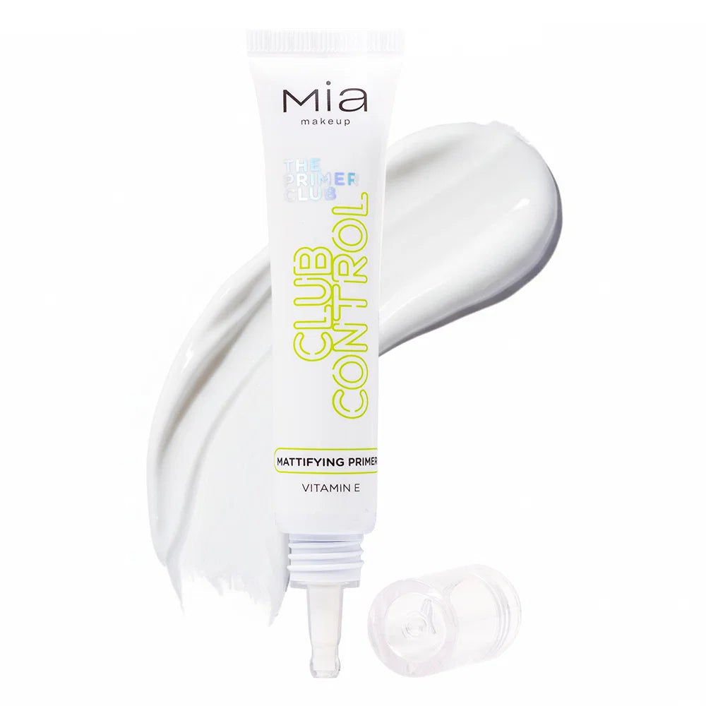 MIA MAKE UP – CLUB CONTROL