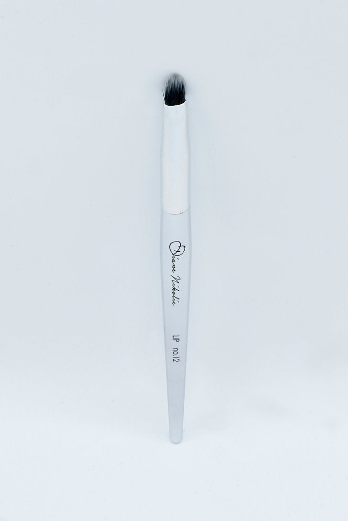12. Lip Brush