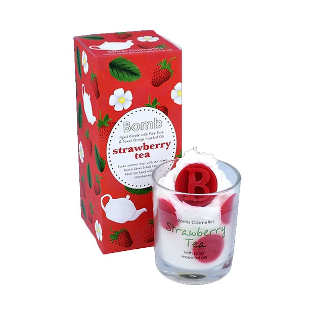 Strawberry Tea - Piped Candle