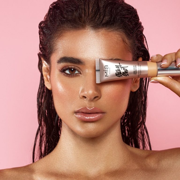 MIA MAKE UP – SILKY SHOT FOUNDATION